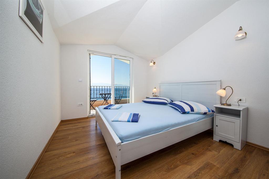 Apartments Plana, Зострог Екстер'єр фото