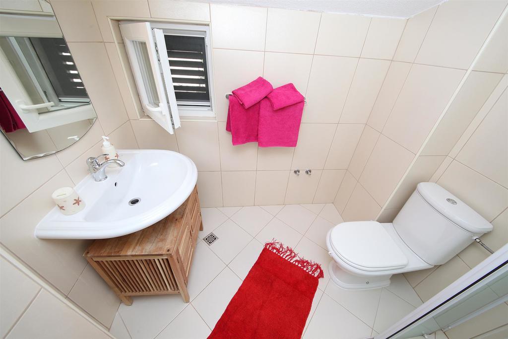 Apartments Plana, Зострог Екстер'єр фото