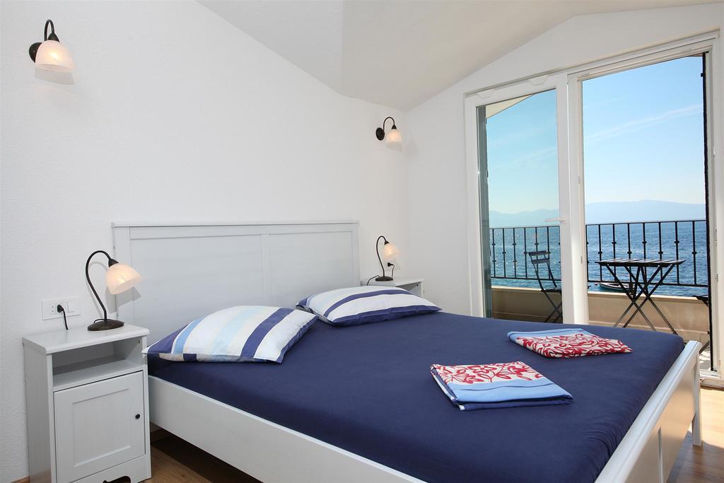 Apartments Plana, Зострог Екстер'єр фото