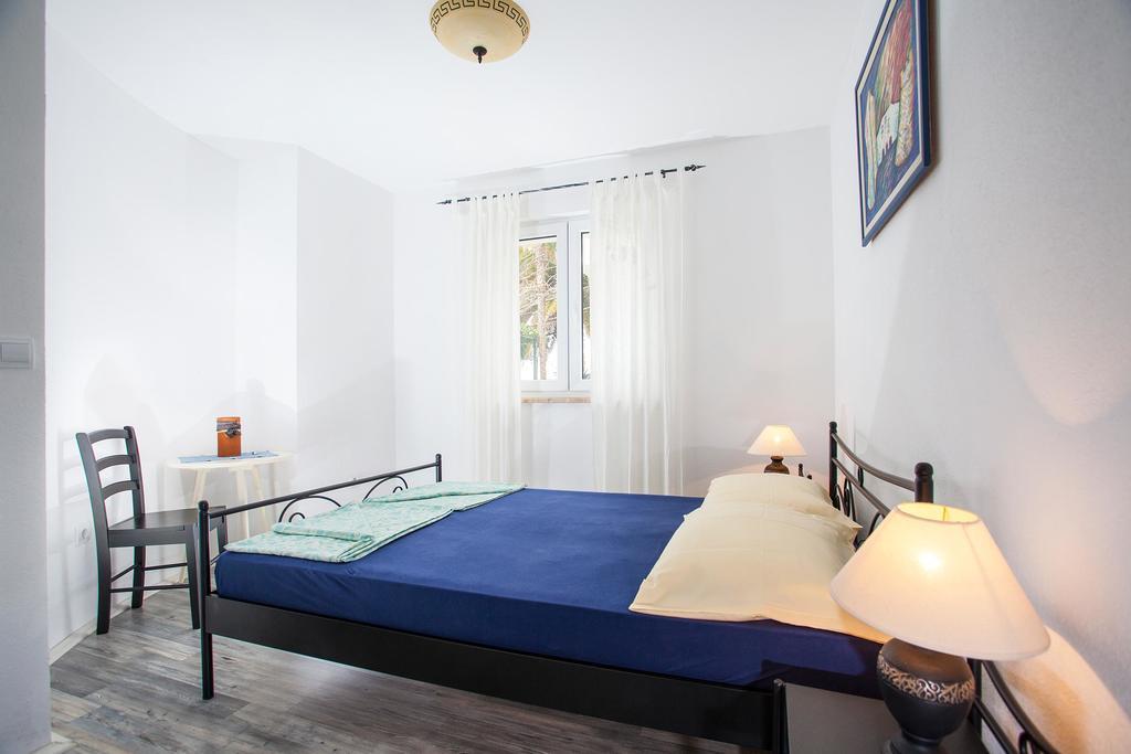 Apartments Plana, Зострог Екстер'єр фото