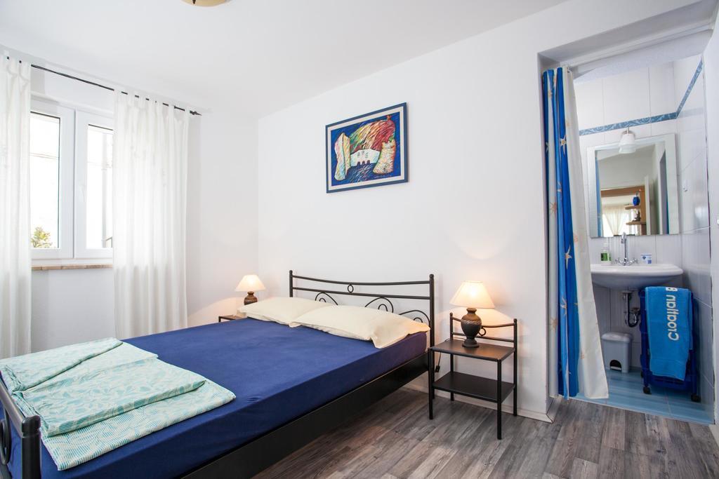 Apartments Plana, Зострог Екстер'єр фото